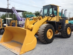 KOMATSU WA400-3E มีให้เลือก 2คัน นำเข้าจากญี่ปุ่น สภาพดี สวยทั้งคู่ 090-986-2521 อ๊อบ