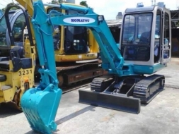 ขาย KOMATSU รุ่น PC25-1 ชั่วโมงทำงานน้อย 2452 ชม รถนำเข้าญี่ปุ่น