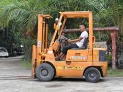 ขายFORKLIFT MITSUBISHI FG15(1.5ตัน) เสา3เมตร สวยเดิมจากญี่ปุ่น ยังไม่เคยใช้ในไทย 115,000เท่านั้น!!