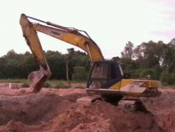 ขายแม็คโคร KOBELCO SK200 ราคา 600,000