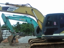 รถแบคโฮ KOBELCO SK200 M3