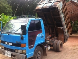 Isuzu NKR ดั้ม เครื่องดี ยาง+ทะเบียนเต็ม