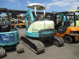 ขายรถขุด YANMAR VIO40 เก่านอกจากญี่ปุ่น