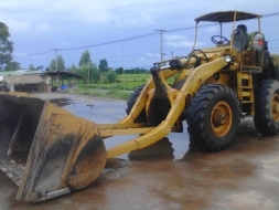 ขายรถตัก KOMATSU JH60 โทร 086-1391949