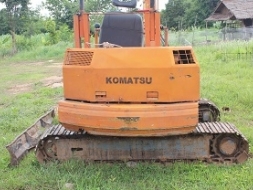 ต้องการขายแบคโฮ KOMATSU PC40-5 ด่วน