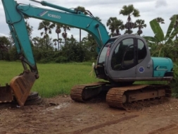 ขายรถแมคโคร kobelco sk120-5 super เครื่องดี ปั๊มดี ไฟฟ้าครบ ราคาต่อรองได้อีก