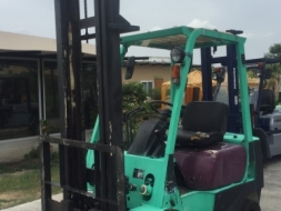 ขายรถ FORKLIFT ยี่ห้อ MITSUBISHI ขนาด1.5ตัน เครื่องยนต์เบนซิล เกียร์ออร์โต้ ยกได้สูง4.5เมตร