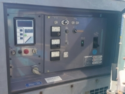 ขายเครื่องปั่นไฟDENYO DCA-150ESK สนใจติดต่อ หนึ่งNDTT 061-4194021