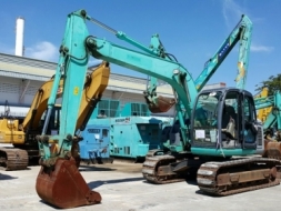 KOBELCO SK135SR-1ES สนใจติดต่อ หนึ่ง 061-4194021‪