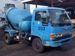 ขาย รถโม่ HINO FC โม่ 2.5Q