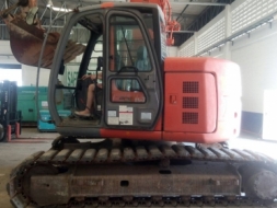 ขายรถขุดมือสอง HITACHI  zx135 HCM1SC00T00069546 ปี 2005