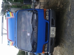 ขายหกล้อ ISUZU NQR 135 แรง เทอร์โบ แอร์ พวงมาลัยพาเวอร์ ปี 46