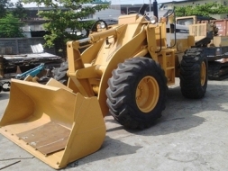 ขายรถตักล้อยาง KOMATSU รุ่น 515-2 นำเข้าจากประเทศญี่ปุ่น