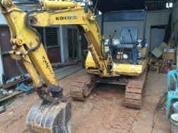 ขาย Komatsu Pc20-5 พร้อมใช้ สภาพเดิมๆ มีVDO ให้ชม