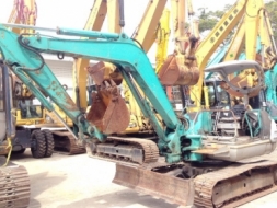 รถขุด Kobelco SK045 #PY-03229 นำเข้าจากญี่ปุ่น สนใจโทร. 080-6565422 (หนิง)