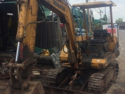 ขายด่วน  KOMATSU  PC  20-5