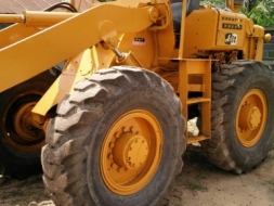 ขายด่วนรถตัก komatsu  jh 30