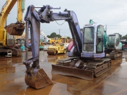 ขายรถแบคโฮ KOMATSU PC75UU-2E