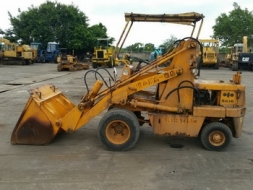 ขาย รถตักล้อยาง คู่ KOMATSU SG10 เครื่องเบนชิน คอยาว ยกสูงพิเศษ