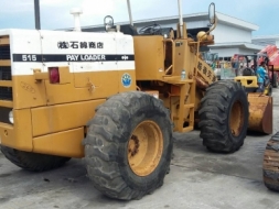 ขายรถตักเอวออ่นKOMATSU 515