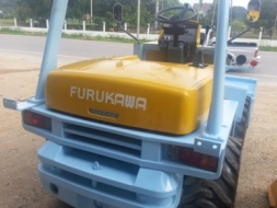 รถตัก FURUKAWA FL302 เกลียวอ่อน รุ่นใหม่ เครื่องอีซีซุ 3 สูบ ยังไม่ได้ใช้งานในไทย เอกสารอินวอย สภาพท