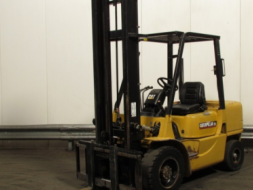 จำหน่ายรถ Forklift CAT DP35-K นำเข้ายุโรป 3.5 ตัน เสา 4.5 เมตร + Side Shift