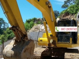 ขายดาวน์ จำนวน 4 คัน Komatsu PC 200-8M0