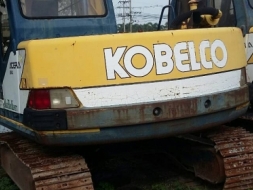 ขายรถแบคโฮ  KOBELCO sk 60-3   เก่านอกแท้เอกสารพร้อมมี 2 คันราคา 700,000 090-772-3710 090-772-3708