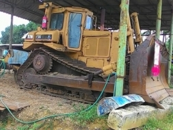 รถแทรคเตอร์ CAT D7 H