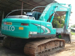 ขายรถขุดแบ็คโค KOBELCO200-8 YN11 สภาพสวย ทำงานน้อยหมื่นชม. ช่วงล่างดี บูมสวยเดิม เอกสารอริยะ พร้อมลง