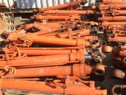 ******Hydraulic Cylinder ZX200******