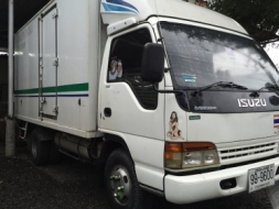 ISUZU 6 ล้อตู้แห้ง NPR71L 4HF1 130แรง รถสวยมาก ตู้สวย ไม่ต้องทำอะไรเลย ยางดีหมด cng 4 ถัง ใหญ่ 2 เล็