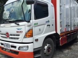 Hino 6ล้อตู้แห้ง10บาน FG8J CNGโรงงานแท้ ปี2013 รถเหมือนรถใหม่เลย วิ่งน้อยมาก