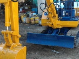 ขายรถขุดแบคโฮ KOMATSU PC-20รุ่น3เก่านอกแท้ญี่ปุ่นมีเอกสารแจ้งจำหน่ายอินวอย-ไม่เคยใช้งานในไทยครับ(ราค