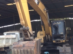 ขาย CAT 320C 1,100,000 สนใจ0885726260