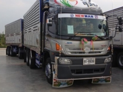 ขายสิบล้อ HINO ปี57 แม่ลูก สภาพใหม่มาก ประกันศูนย์ วิ่งน้อย ไม่เคยมีอุบัติเหตุ