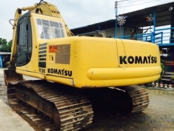 ขายรถแบคโฮ KOMATSU  pc 200-6ไฟฟ้าครบ เล่มทะเบียนรถสวยพร้อมใช้ราคา 950,000 090-772-3710 090-772-3708