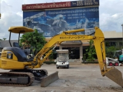 รถขุด PC35MR  KOMATSU  รุ่นใหม่ล่าสุด ราคา 490,000.- บาท สอบถามรายละเอียดที่คุณชุมพล 086 - 0044333,