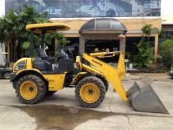 รถตัก WA50-6 Komatsu  รุ่นใหม่ล่าสุด  นำเข้าจากญี่ปุ่น รายละเอียดโทร 086-0044333 คุณชุมพล,  www.nmc9