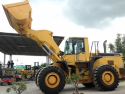 KOMATSU WA400-3E นำเข้าจากญี่ปุ่น 090-986-2521 อ๊อบ