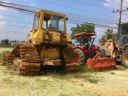 รถแทรคเตอร์ CAT D4 H ตีนเป็ด