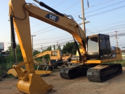 ขายแม็คโค CATERPILLAR 320C ราคา 1400000 บาท รถห้างสเป็กญี่ปุ่น