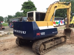 KOMATSU PC100-5 โซ่ใบแท้สวย ไฟฟ้า แอร์เย็น ใช้งานดี เอกสารอินวาย  สนใจติดต่อ 0890854790