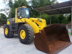 KOMATSU WA400-3E นำเข้าจากญี่ปุ่น 090-986-2521 อ๊อบ