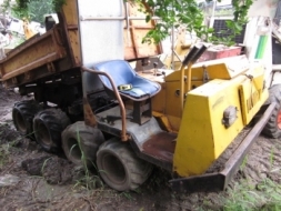 ขาย- รถบรรทุกล้อยาง/ DUMPER ดั๊มเปอร์ MITSUBISHI: DD150 ดีเซล 2 สูบ ขับเคลื่อน 8 ล้อ