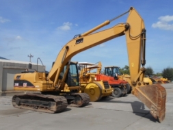 รถขุด CAT 320D ซีเรียล: CAT0320DTAZR02163 ปี2006 มือสอง นำเข้าจากญี่ปุ่น สภาพดี