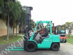 จำหน่ายรถ forklift MITSUBISHI FD30T