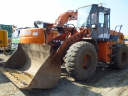 ขายรถตัก HITACHI LX130-7