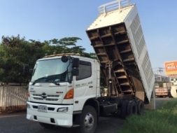 ขายรถ10ล้อ HINO MEGA  2 เพลา ดั๊มเกษตร เครื่อง344แรงม้า ยูโร 3 สนใจติดต่อ089-8914921คุณตุ๊กตา