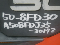 จำหน่ายรถ Forklift Toyota 3 ตัน ดีเซล 8FD30 (ญี่ปุ่น) ปี 2008 เสา 4.5 เมตร + งากระดก Hinged คุณภาพเย